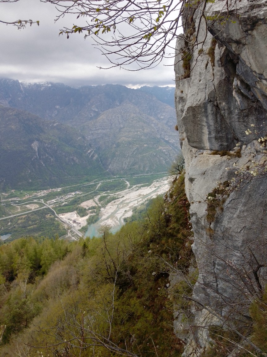 Vista verso la diga ponte